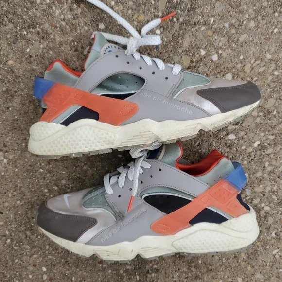 Nike Multicolor Sneakers - Picture 1 of 10